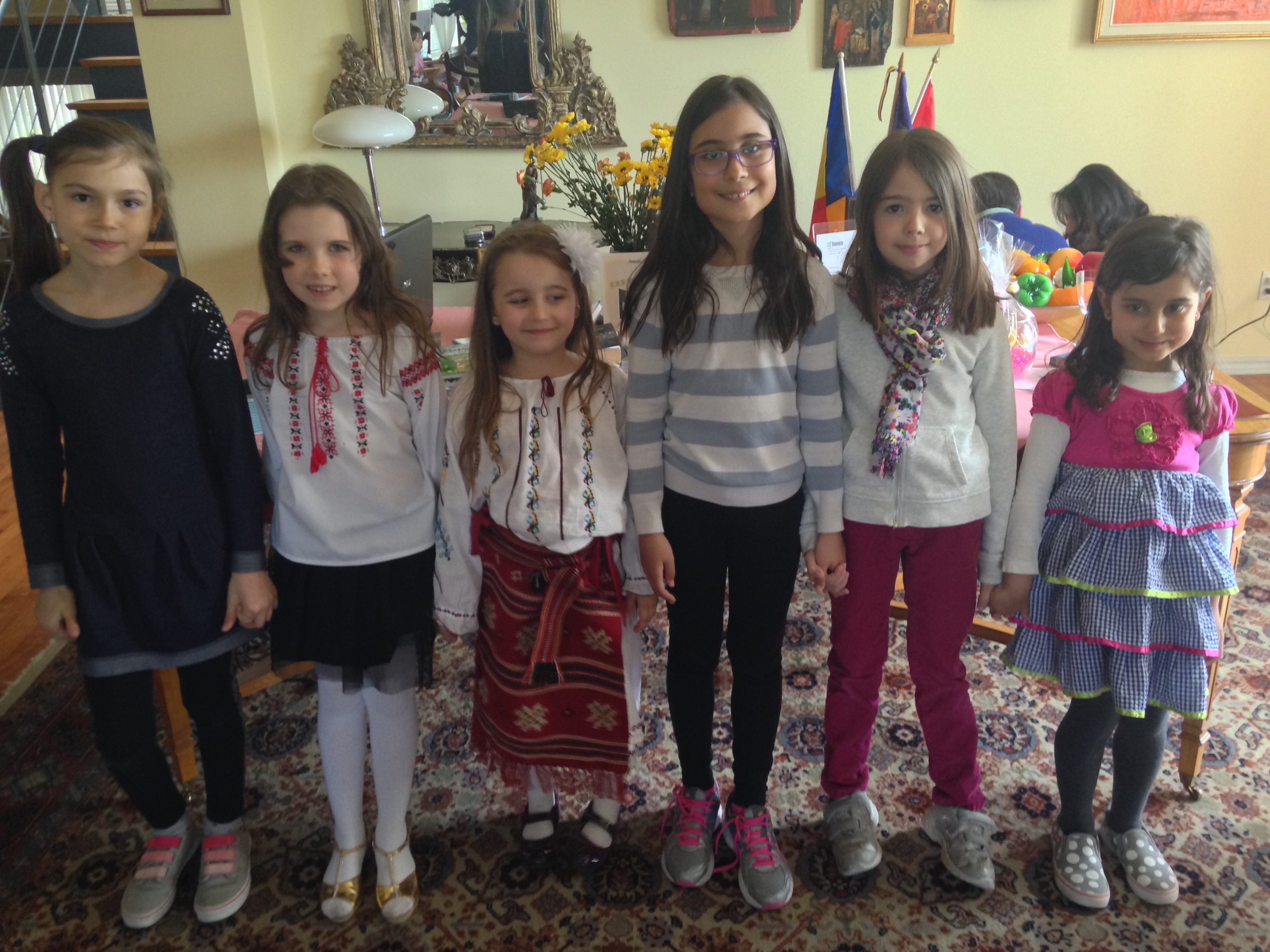 Copiii la sedința CMO in casa la Creanga